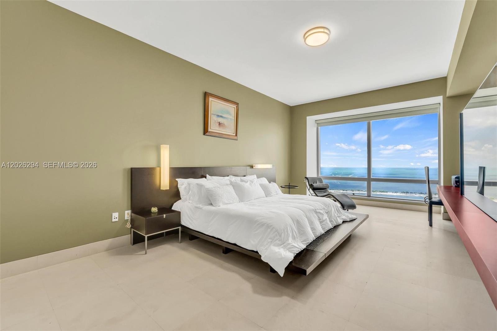 MILLENNIUM TOWER RESIDENC - Residential