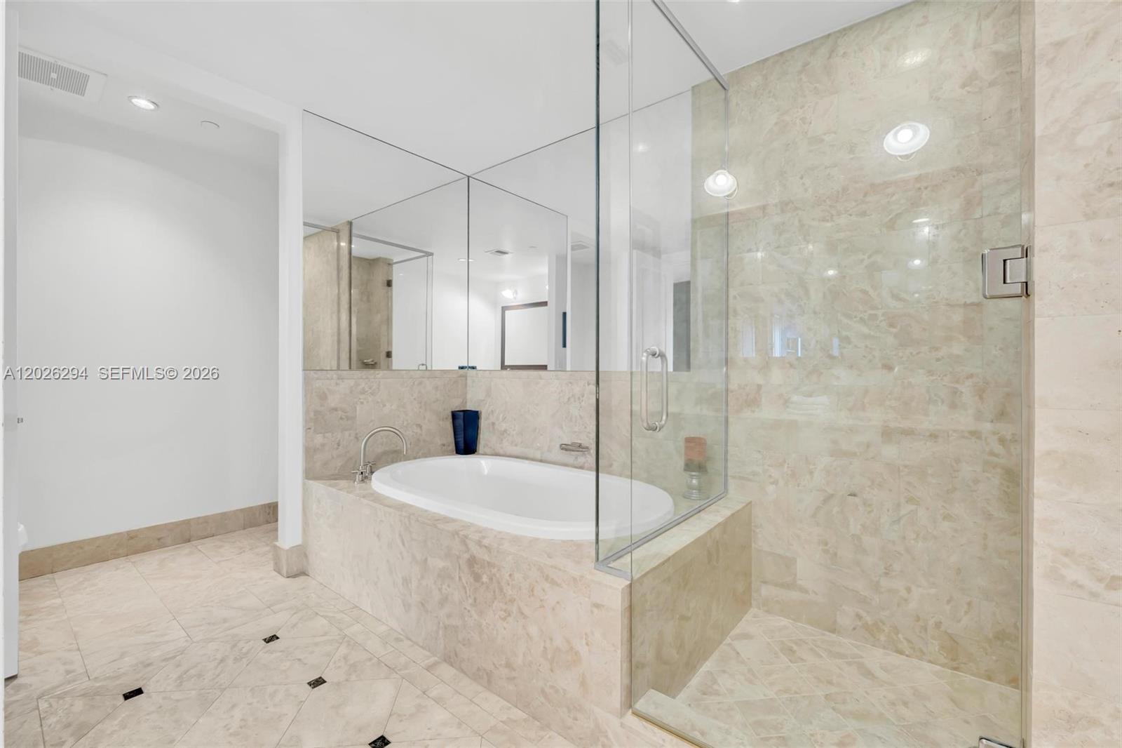 MILLENNIUM TOWER RESIDENC - Residential