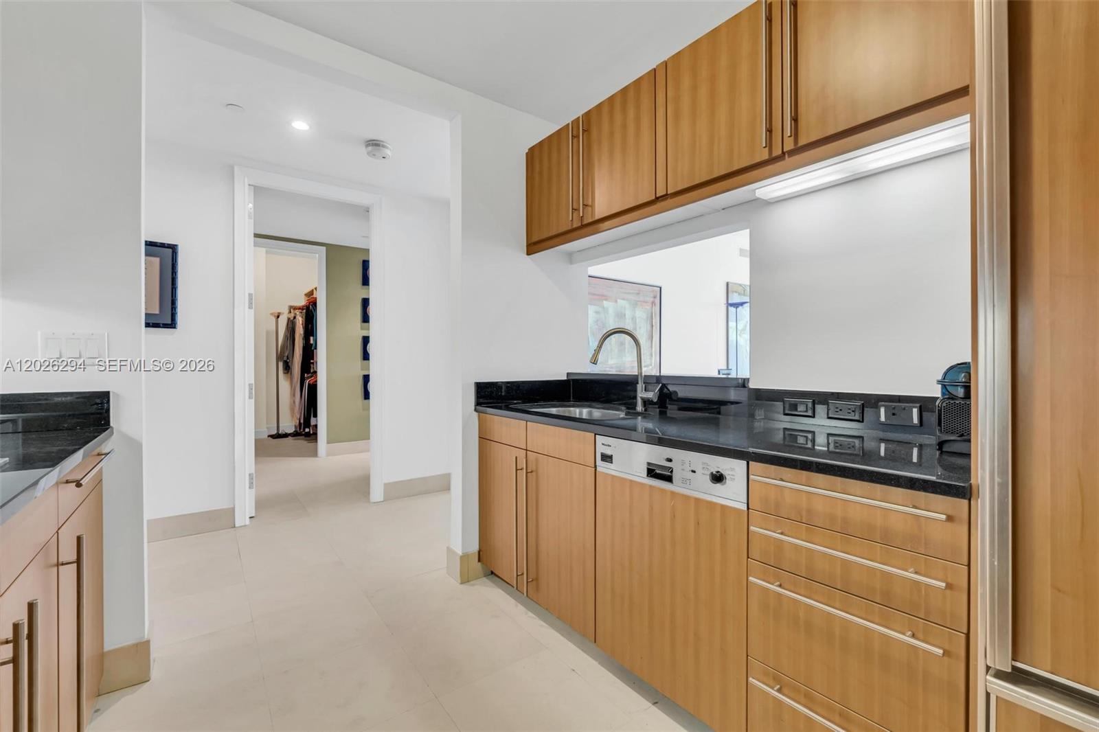 MILLENNIUM TOWER RESIDENC - Residential