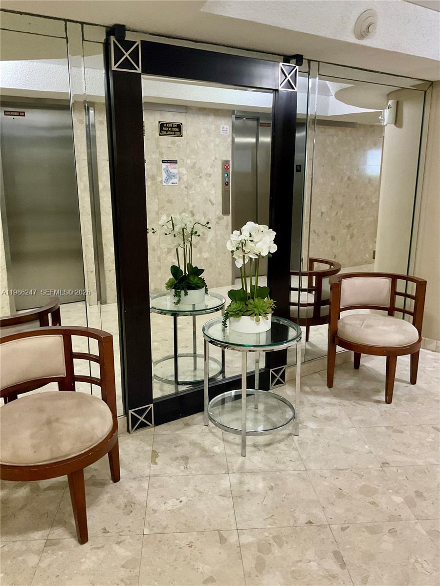 LAKE POINT TOWER CONDOMIN - Residential