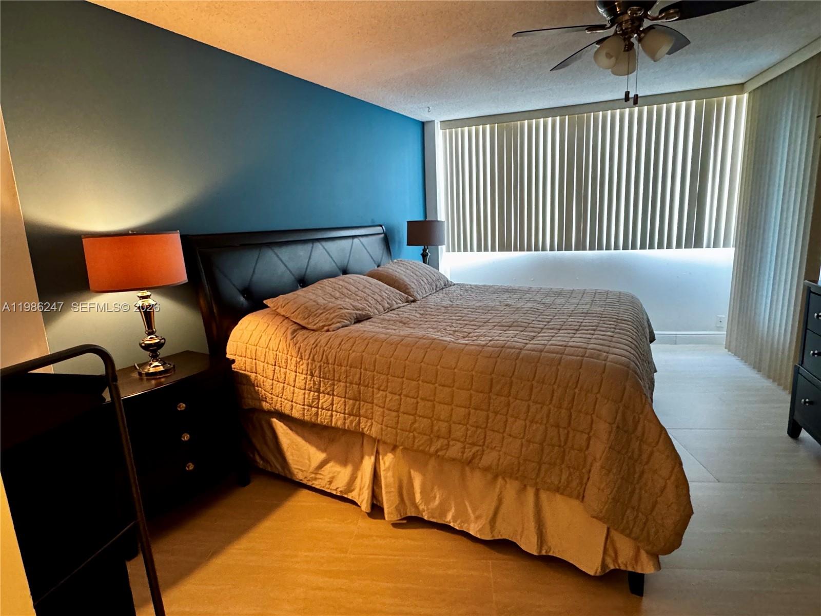 LAKE POINT TOWER CONDOMIN - Residential