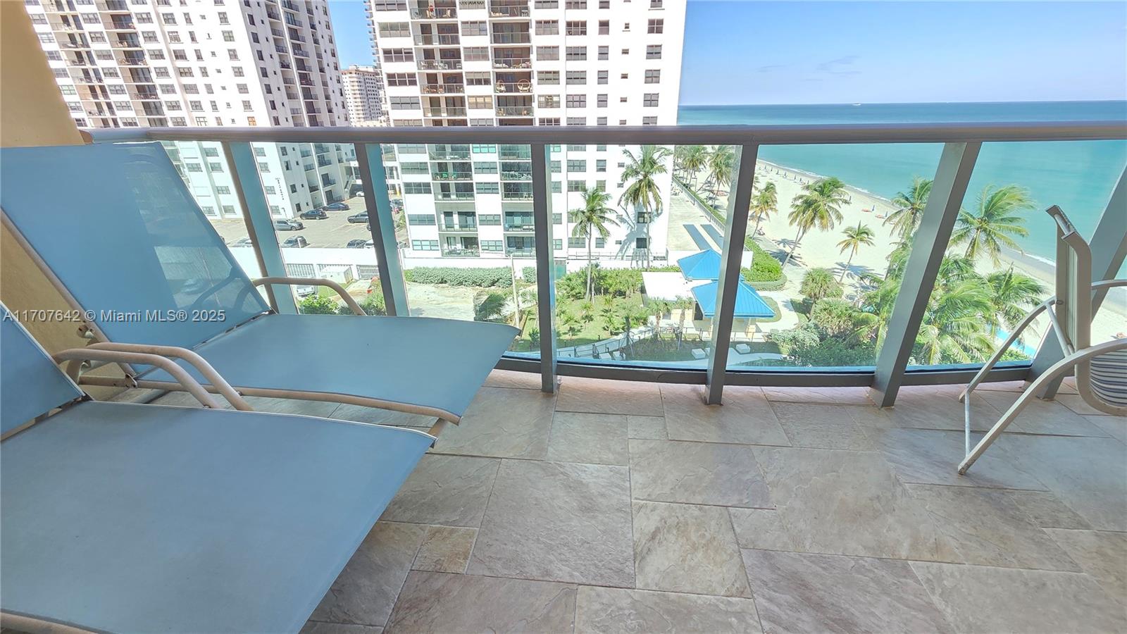 THE WAVE - Residential Lease