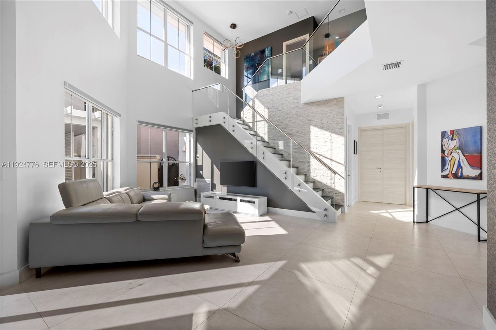 1549 Breakwater Ter 1549