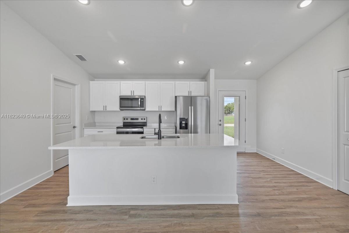 1220 NW 14th PL