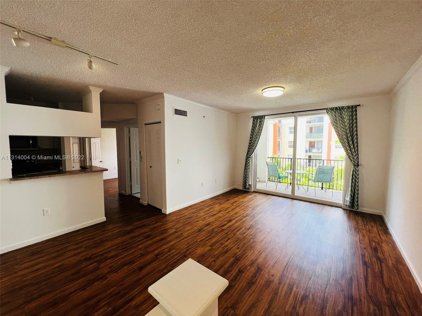 PORTO BELLAGIO CONDO - Residential Lease