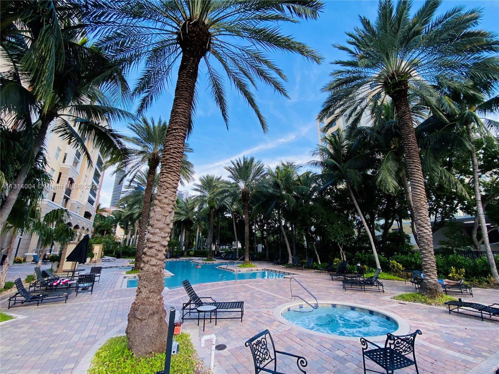 PORTO BELLAGIO CONDO - Residential Lease