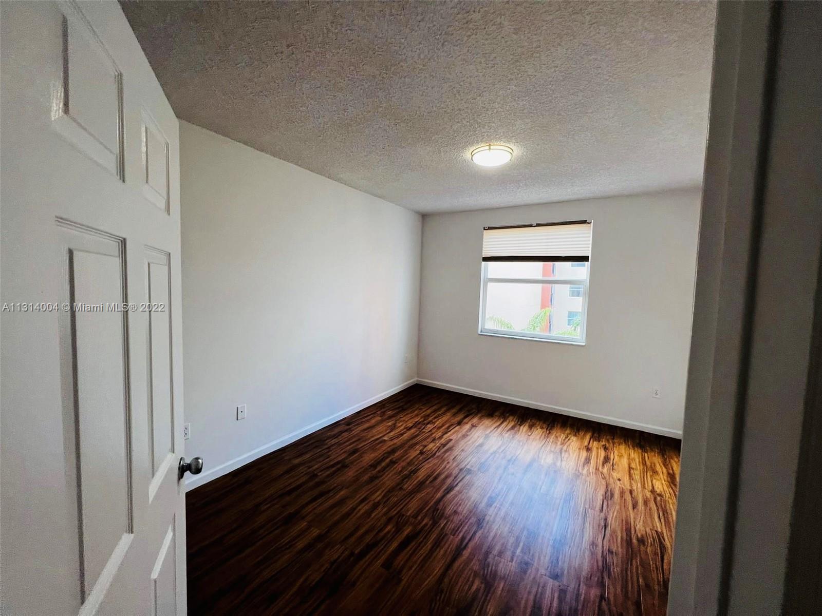 PORTO BELLAGIO CONDO - Residential Lease