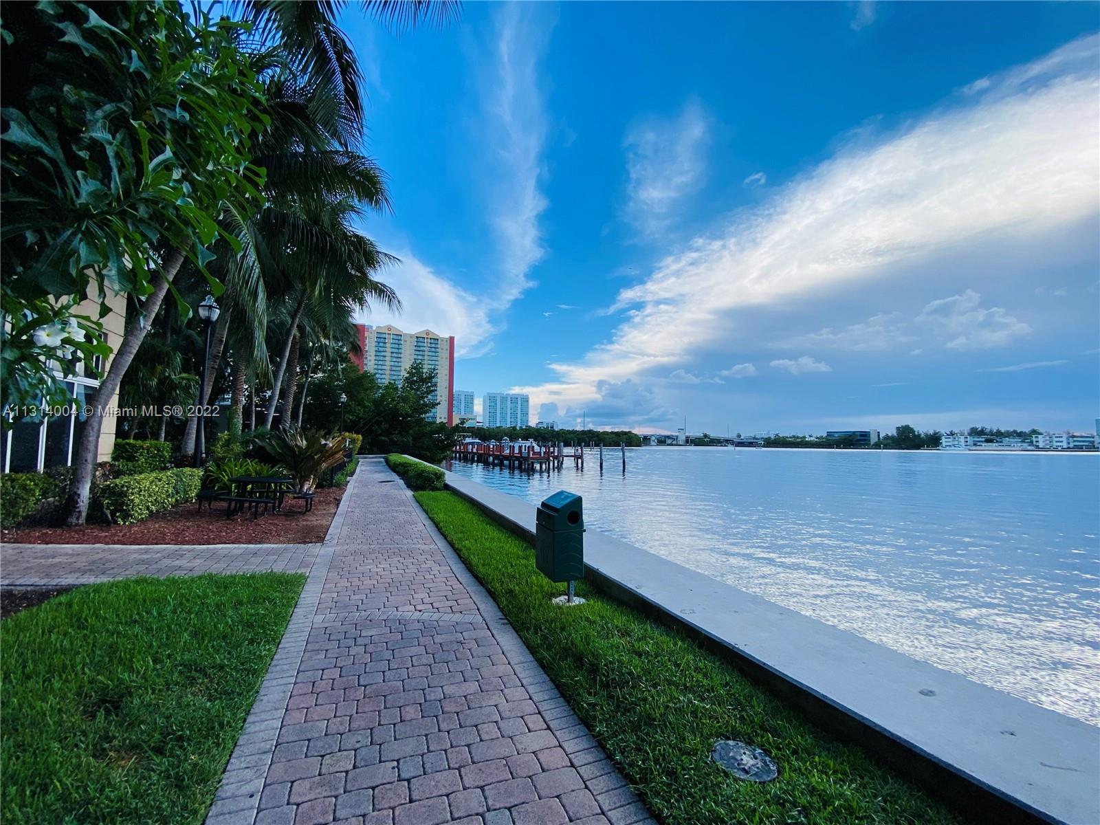 PORTO BELLAGIO CONDO - Residential Lease