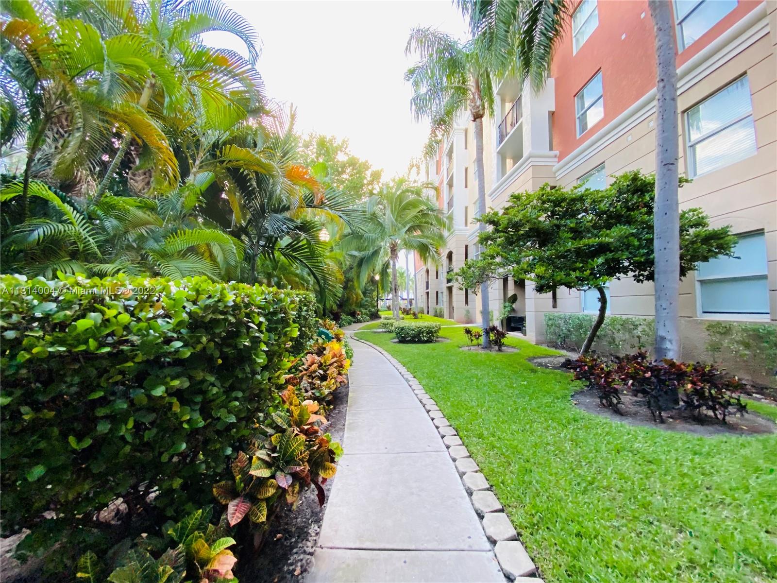 PORTO BELLAGIO CONDO - Residential Lease