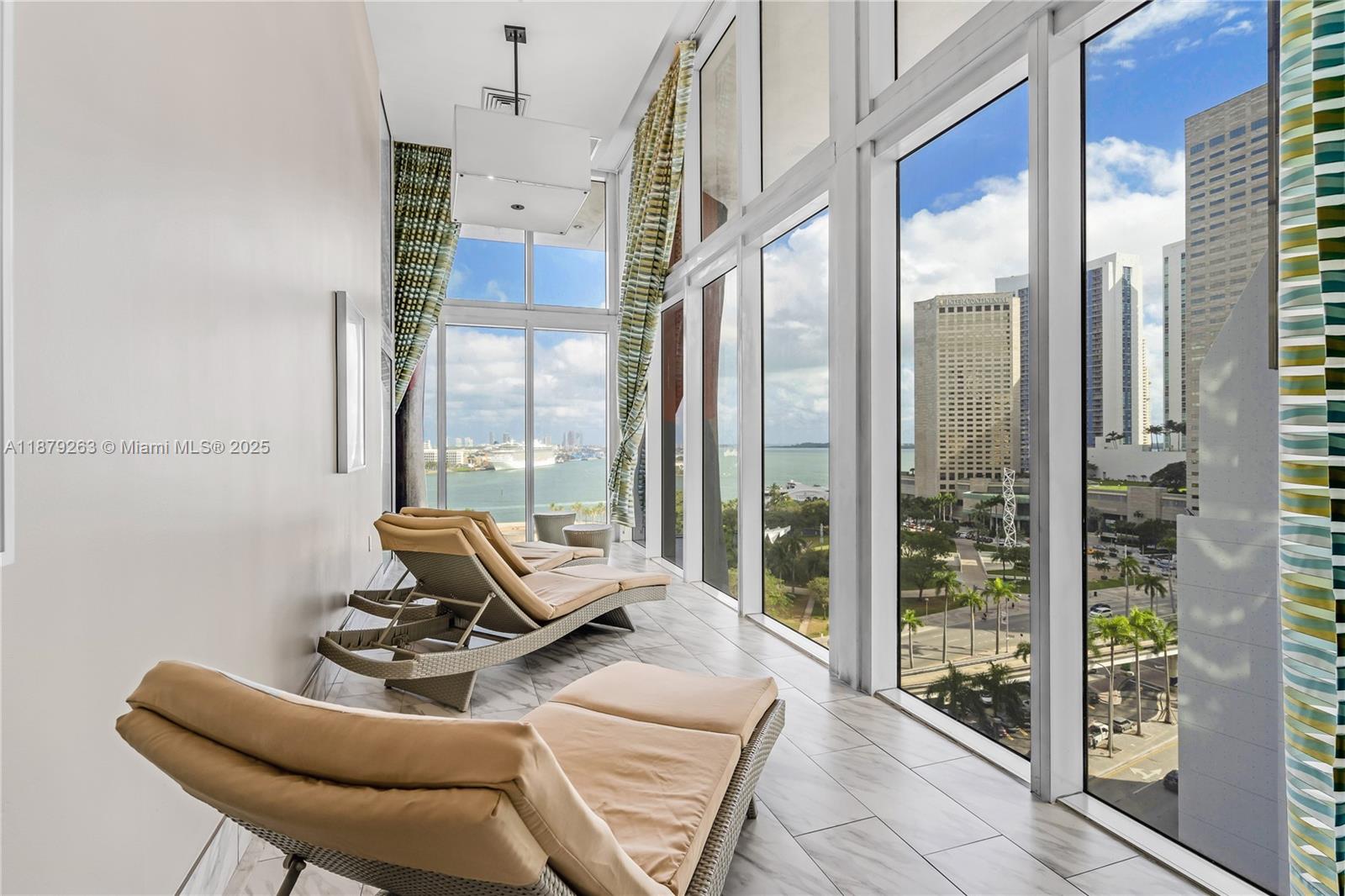 50 BISCAYNE CONDO - Residential