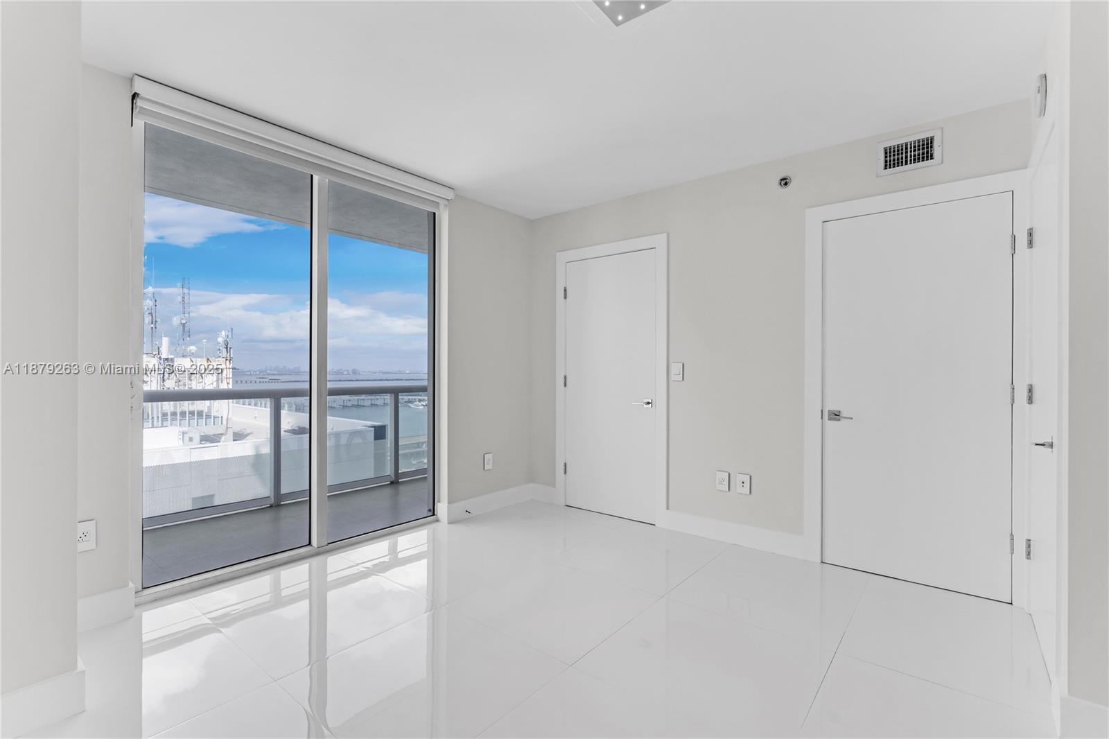 50 BISCAYNE CONDO - Residential