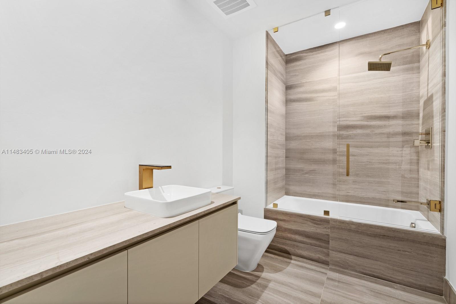 AMD PL OF 2ND OCEAN FRONT - Residential