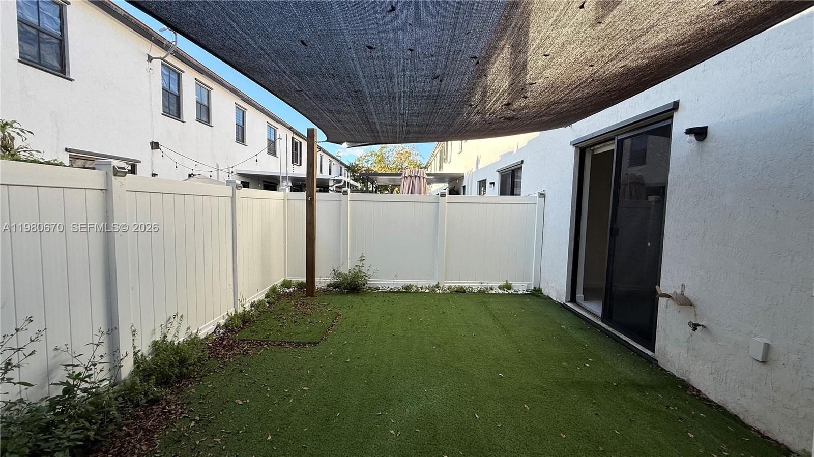 AQUABELLA SECTION ONE - Residential Lease