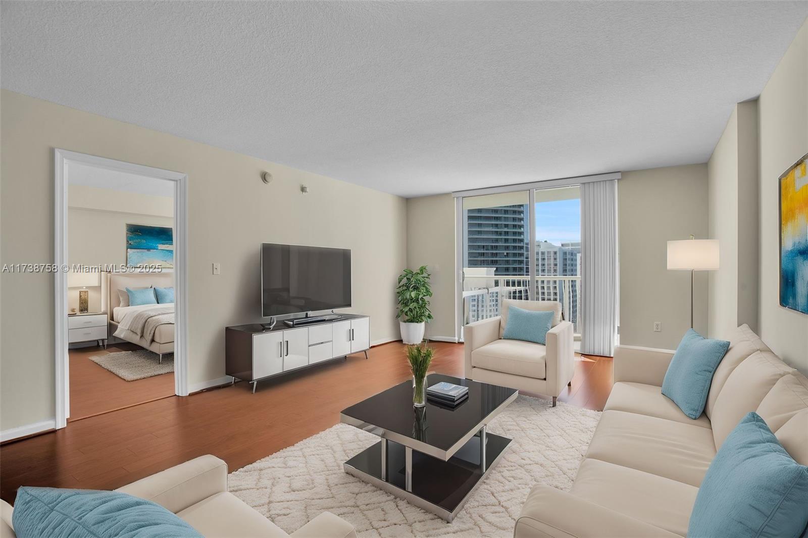 THE CLUB AT BRICKELL BAY - Residential