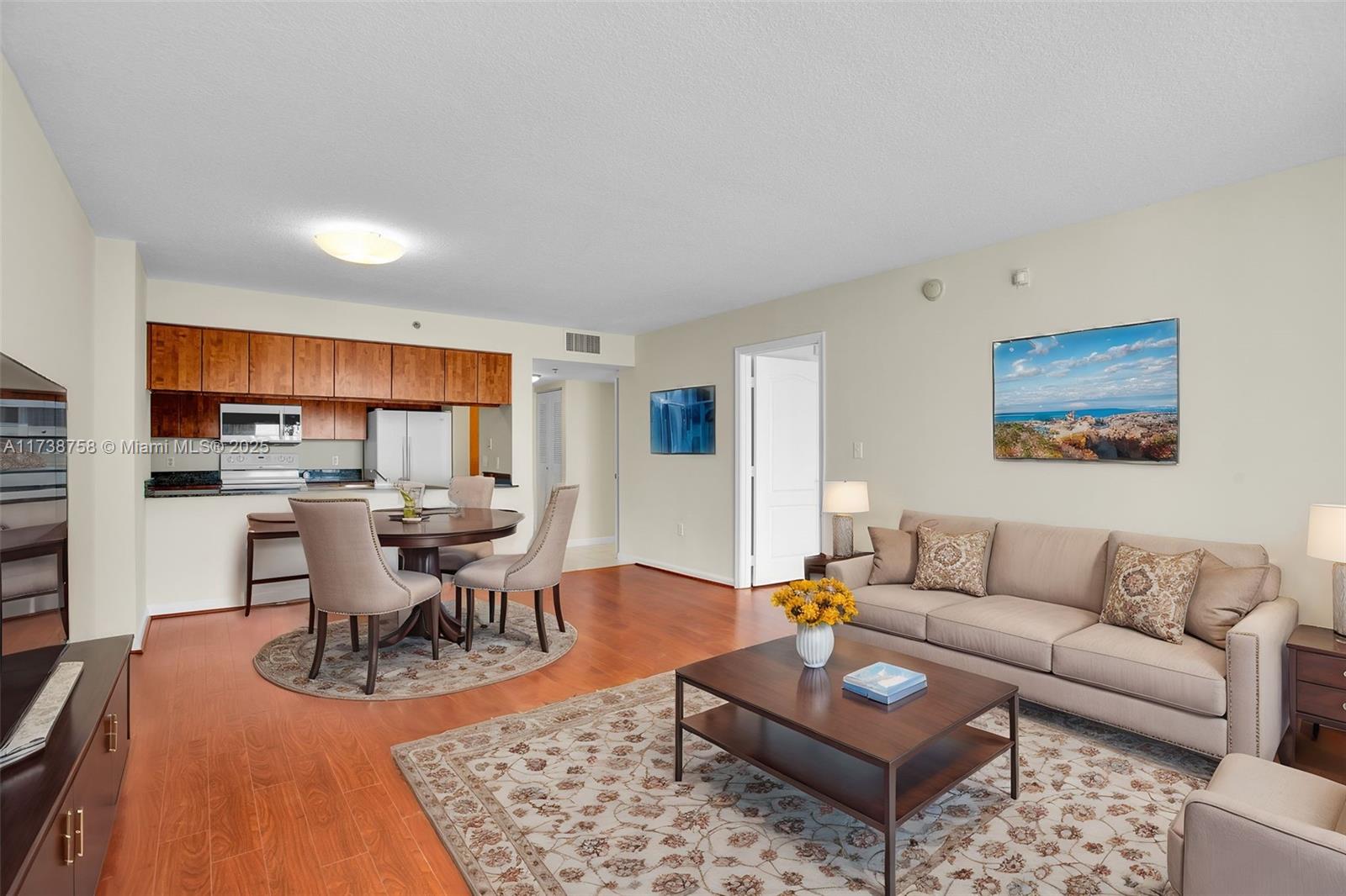 THE CLUB AT BRICKELL BAY - Residential