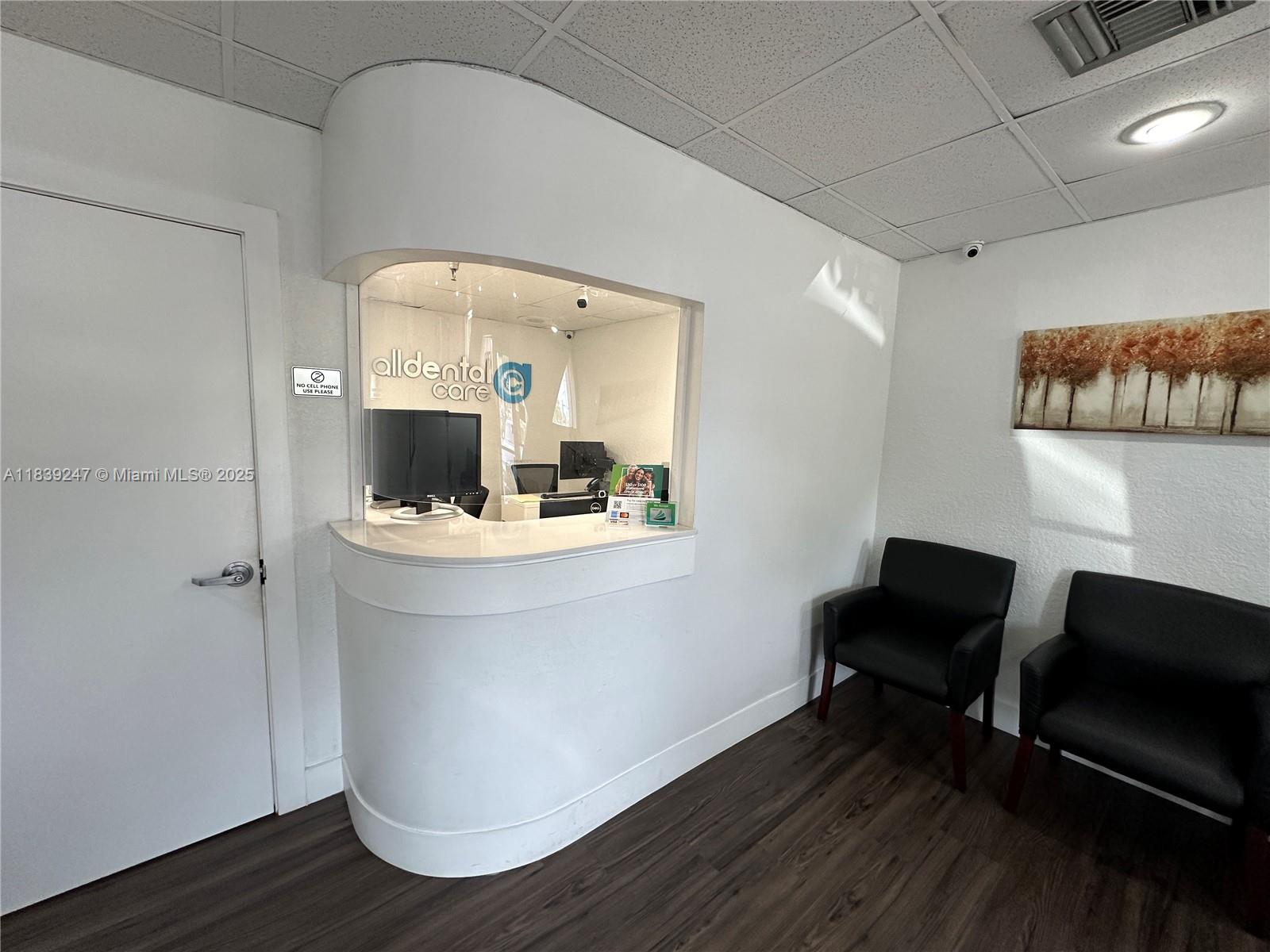 8278 Sunset Strip