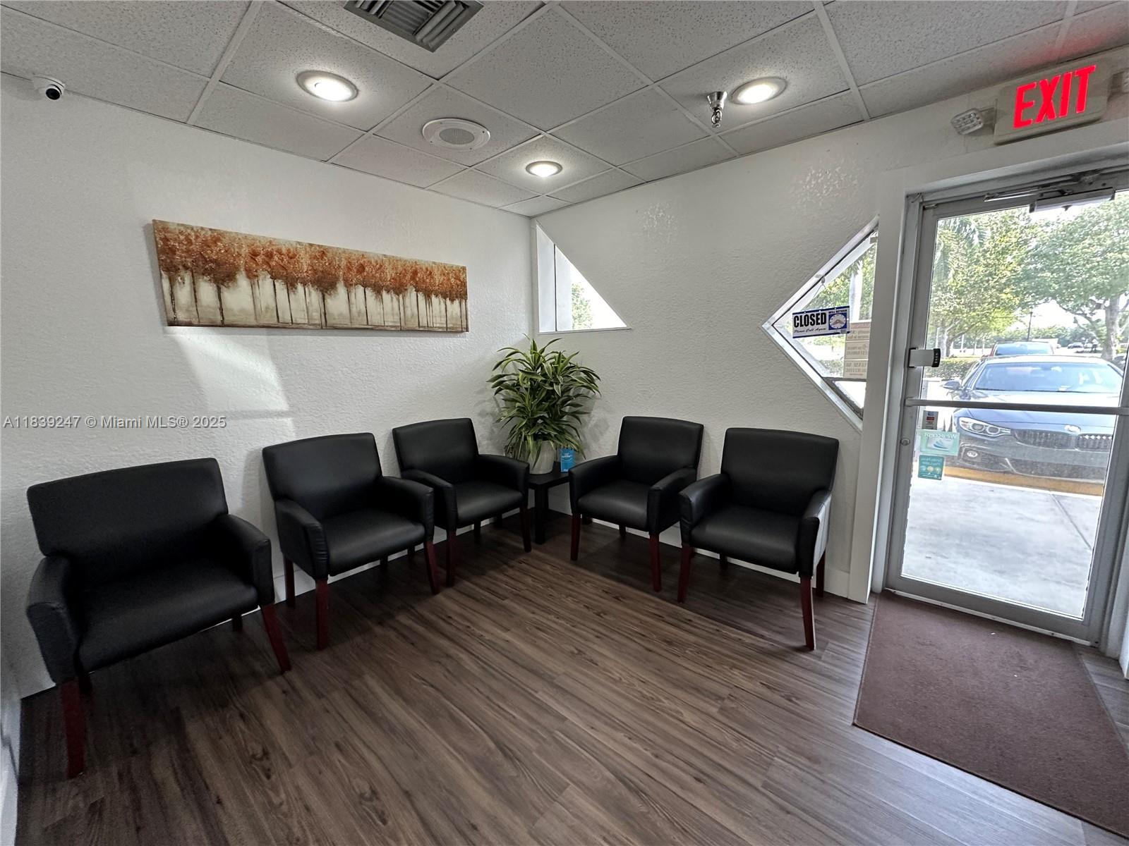 8278 Sunset Strip