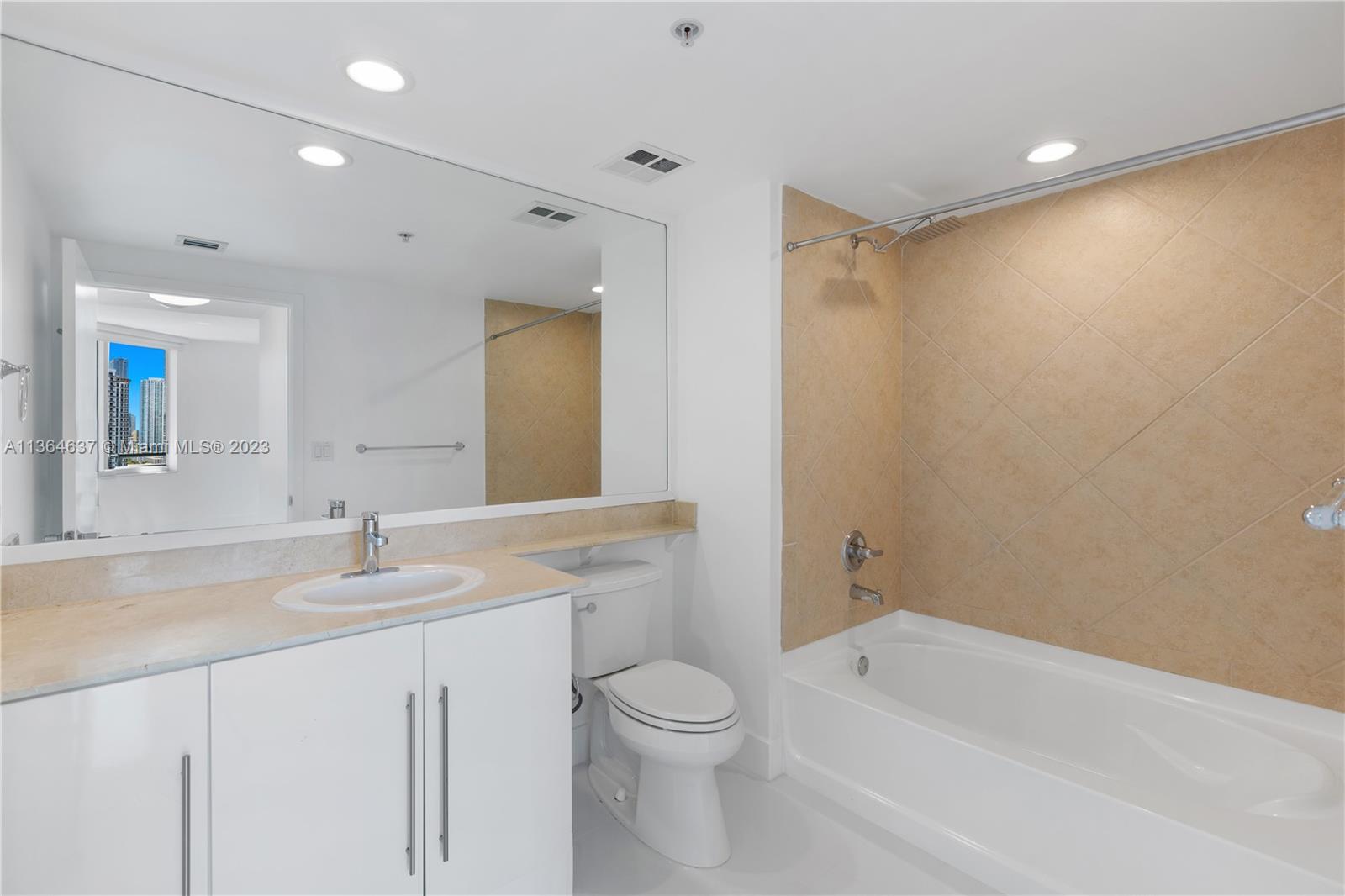 ONE MIAMI WEST CONDO - Residential Lease