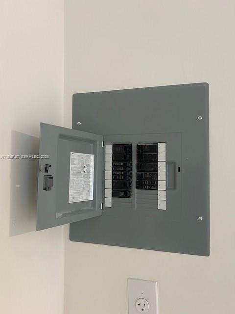 LINCOLN PARK SIXTH ADD - Residential