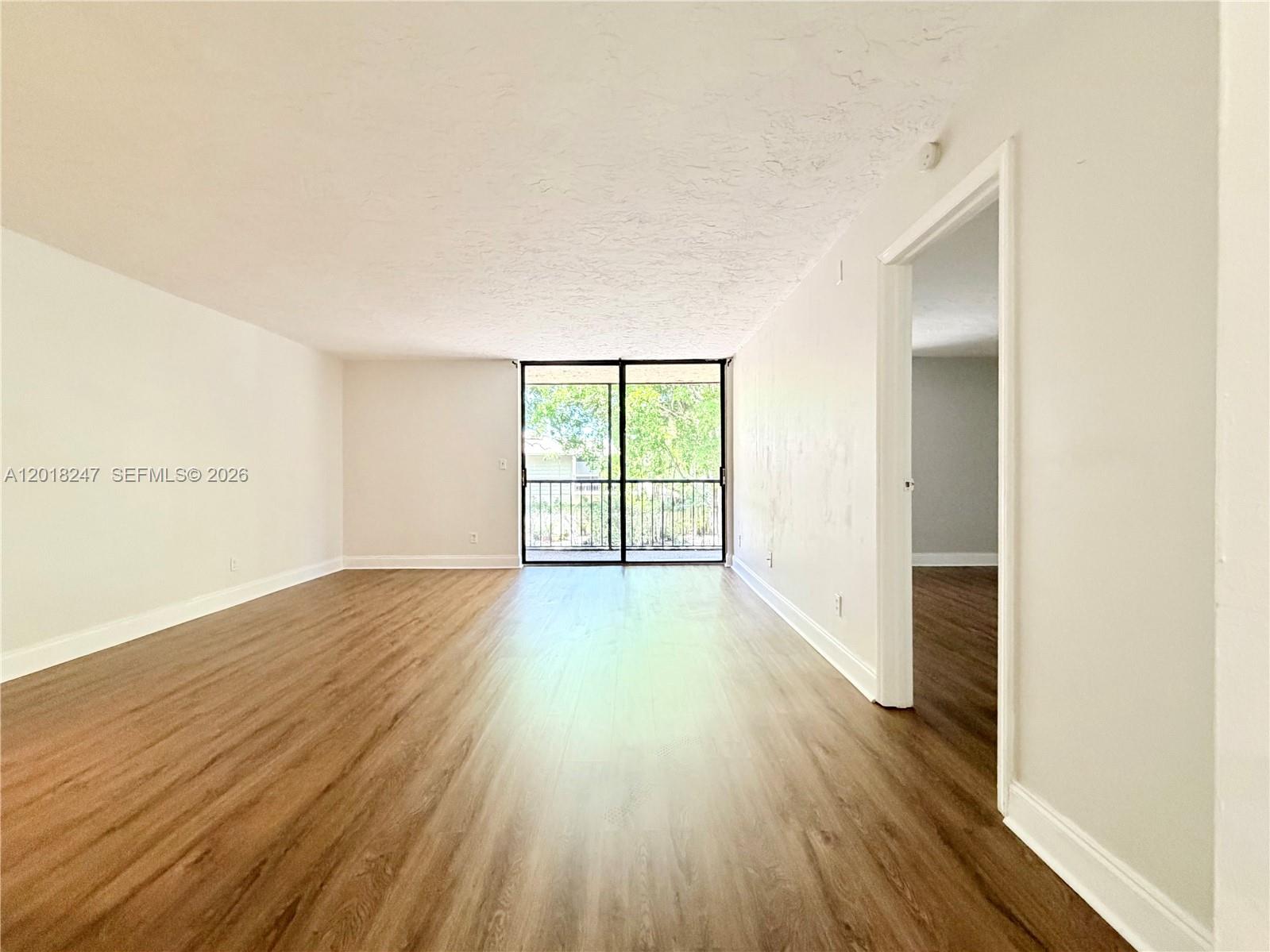 LAGO WEST CONDOMINIUM - Residential