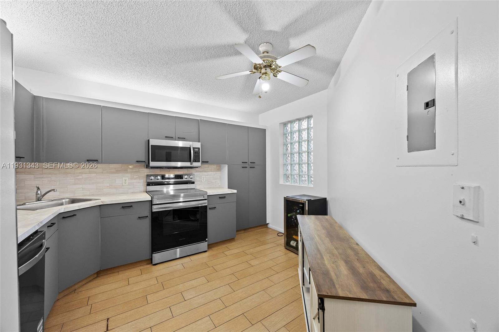 BAYPORT VILLAGE D CONDO - Residential