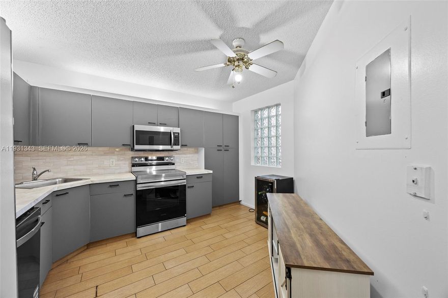 Welcome to your spacious 3 bedroom, 2 bath condo in the heart of Coconut Creek! This open layout home offers a split floor plan with the primary suite featuring a walk-in closet and full bath separate from the other 2 bedrooms and bath. The central living area includes the eat in kitchen, modern dining space, and bright and modern living room that opens to a private screened balcony. You also have your own of in-unit washer/dryer. Enjoy the serene lake views on the walking trail. Perfectly located near dining, shopping, movie theater, casino, and with easy access to Sawgrass Expressway, Turnpike, & I-95 Expressway