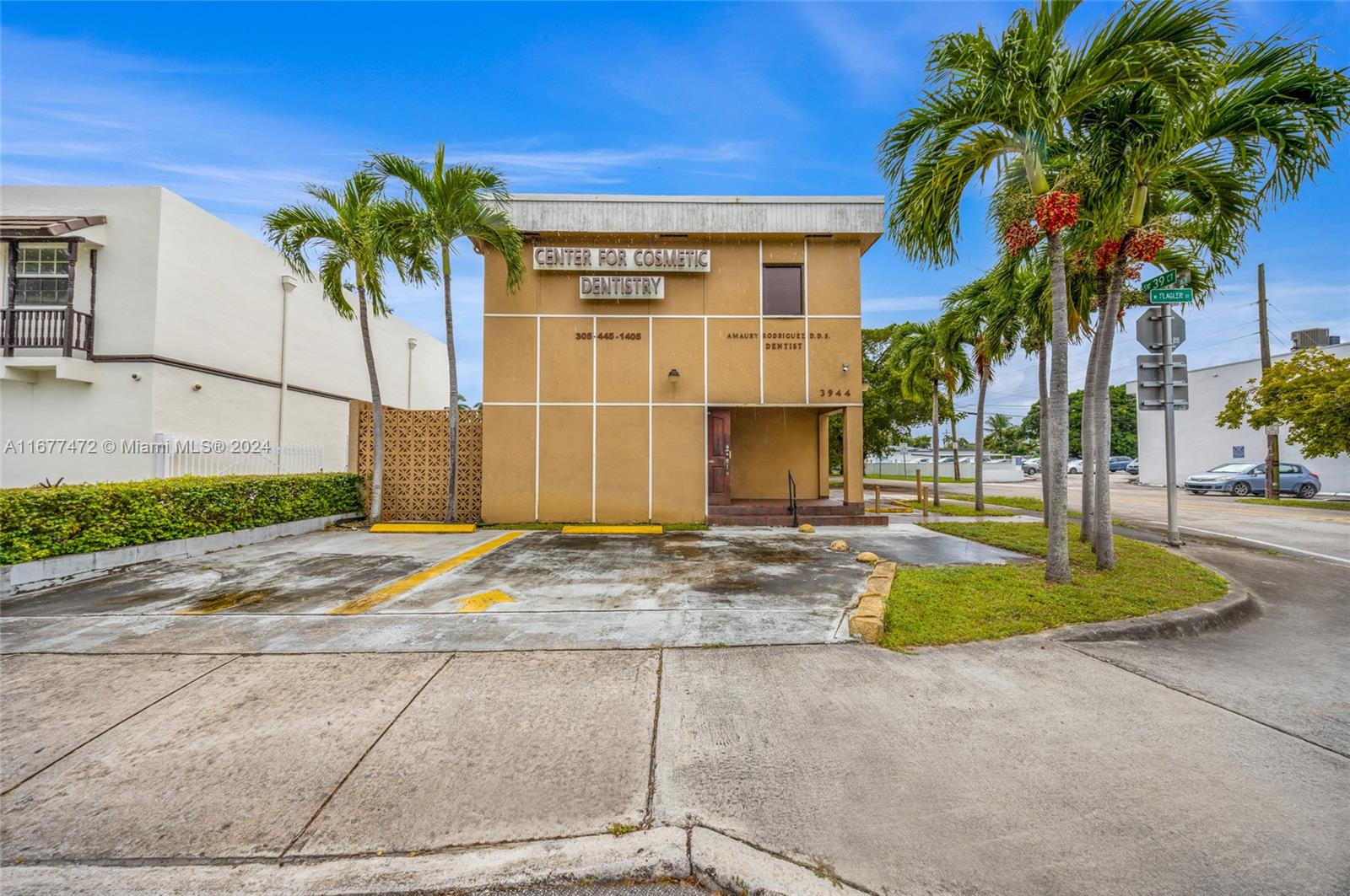 Here's your chance to own your professional office building in Miami. Available for sale is a turn-key free-standing office building with 1,600 Sqft with plenty of parking on site. The property is currently set up as a dentist's office but can be re-designed for any business, such as a medical center, professional office, lab, research center, etc.
Little Havana is centric to all major employment centers of Miami, with great transit connectivity, neighborhood walkability, and an inviting and rich local culture that makes the neighborhood an amenity. The area is booming with new residential developments bringing more people to an already dense population district, and retailers are coming in aggressively following their consumers.