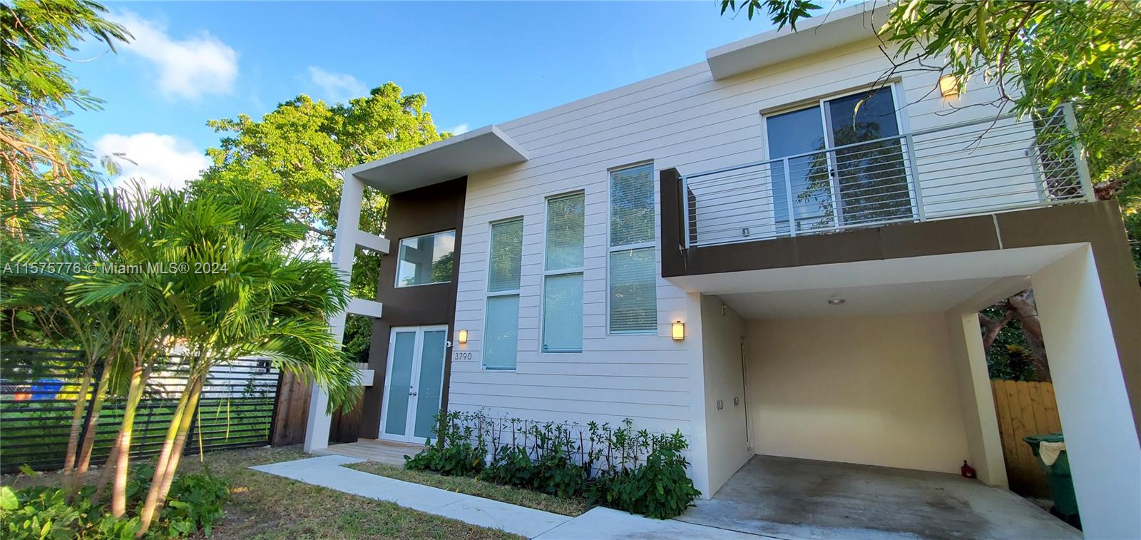 Rental Property at 3790 Oak Ave 3790, Miami, Broward County, Florida - Bedrooms: 3 
Bathrooms: 3  - $6,550 MO.