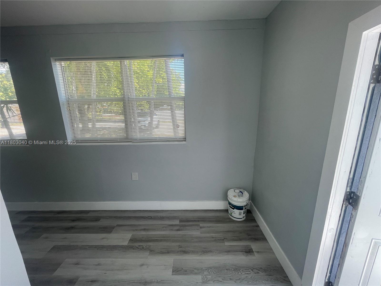HOLLYWOOD SOUTH SIDE ADD - Residential Lease