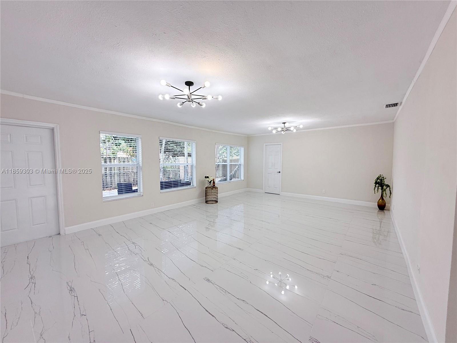 LINCOLN HEIGHTS RESUB - Residential