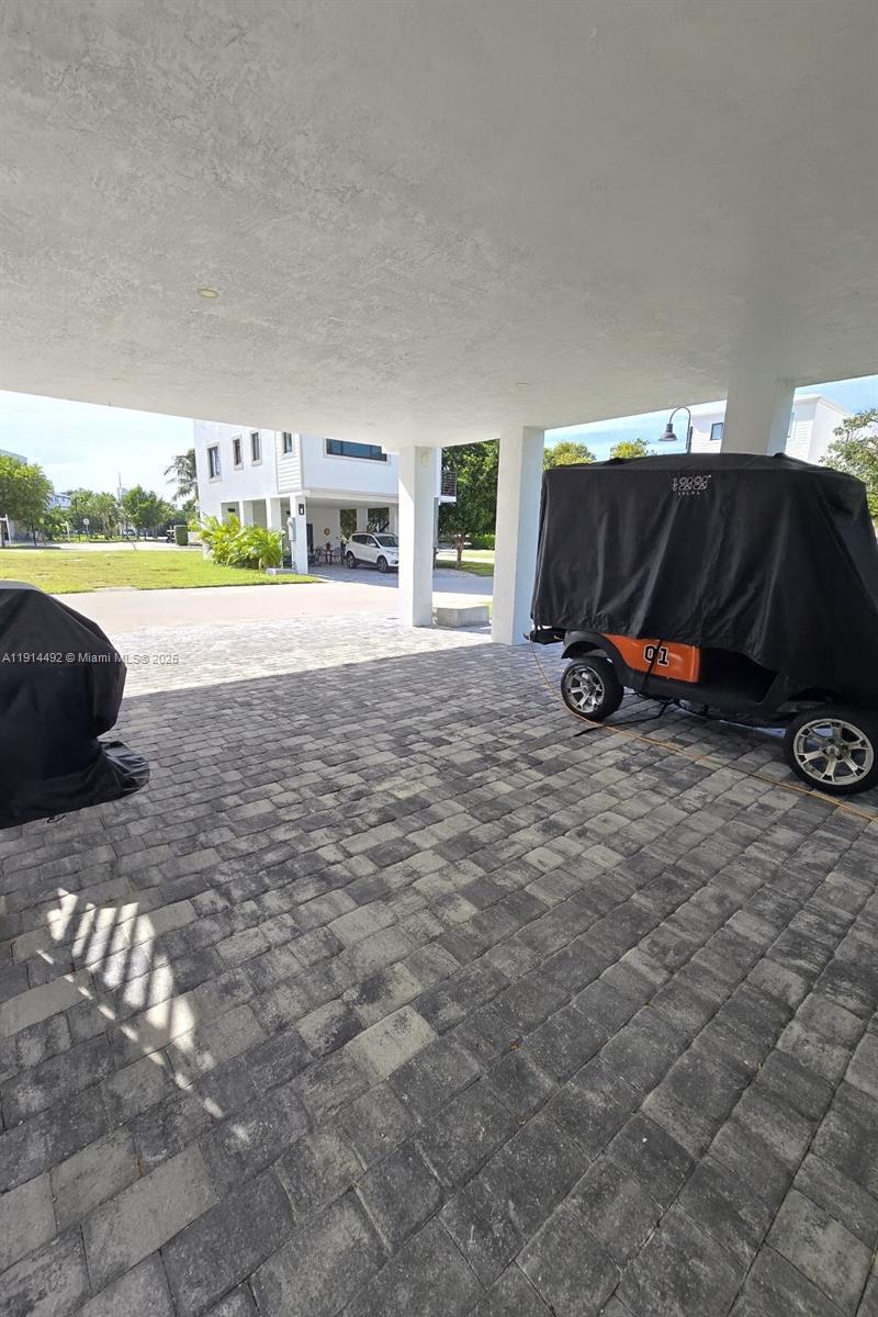 KEY LARGO OCEAN RESORT CO - Residential