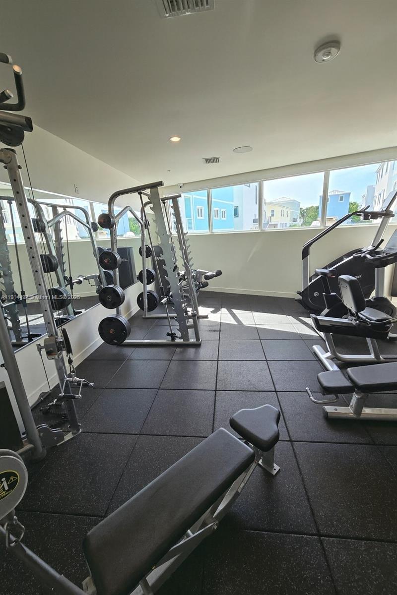 KEY LARGO OCEAN RESORT CO - Residential