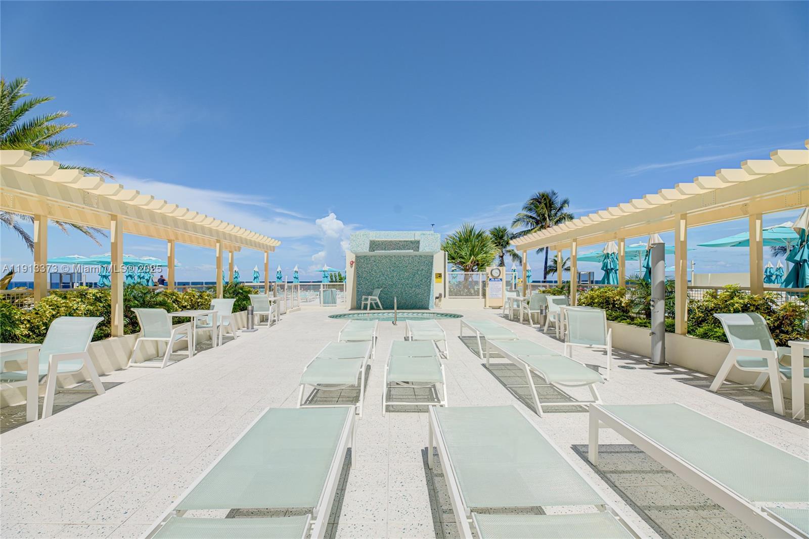 WAVE CONDO - Residential Lease