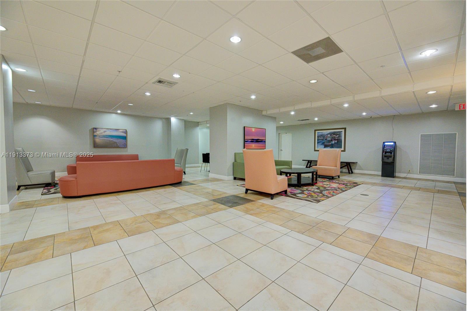 WAVE CONDO - Residential Lease