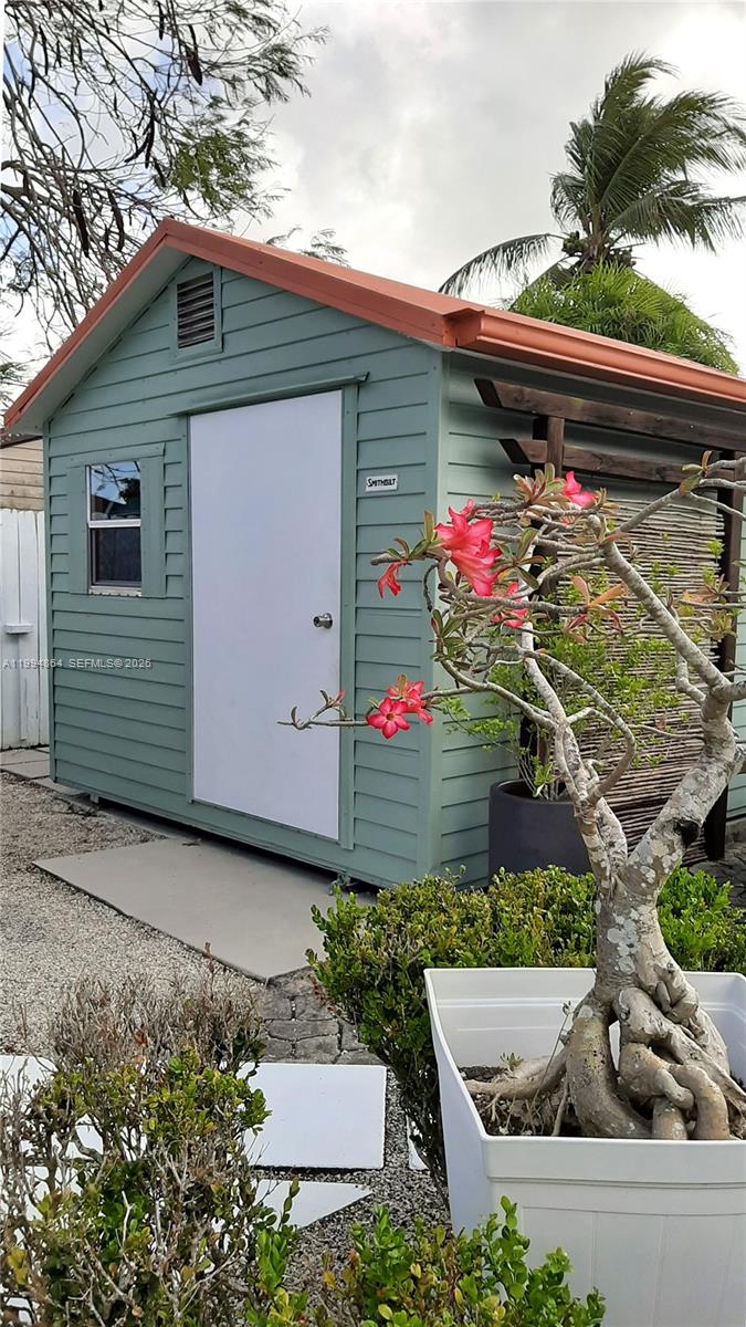 SNAPPER CREEK ESTATES SEC - Residential