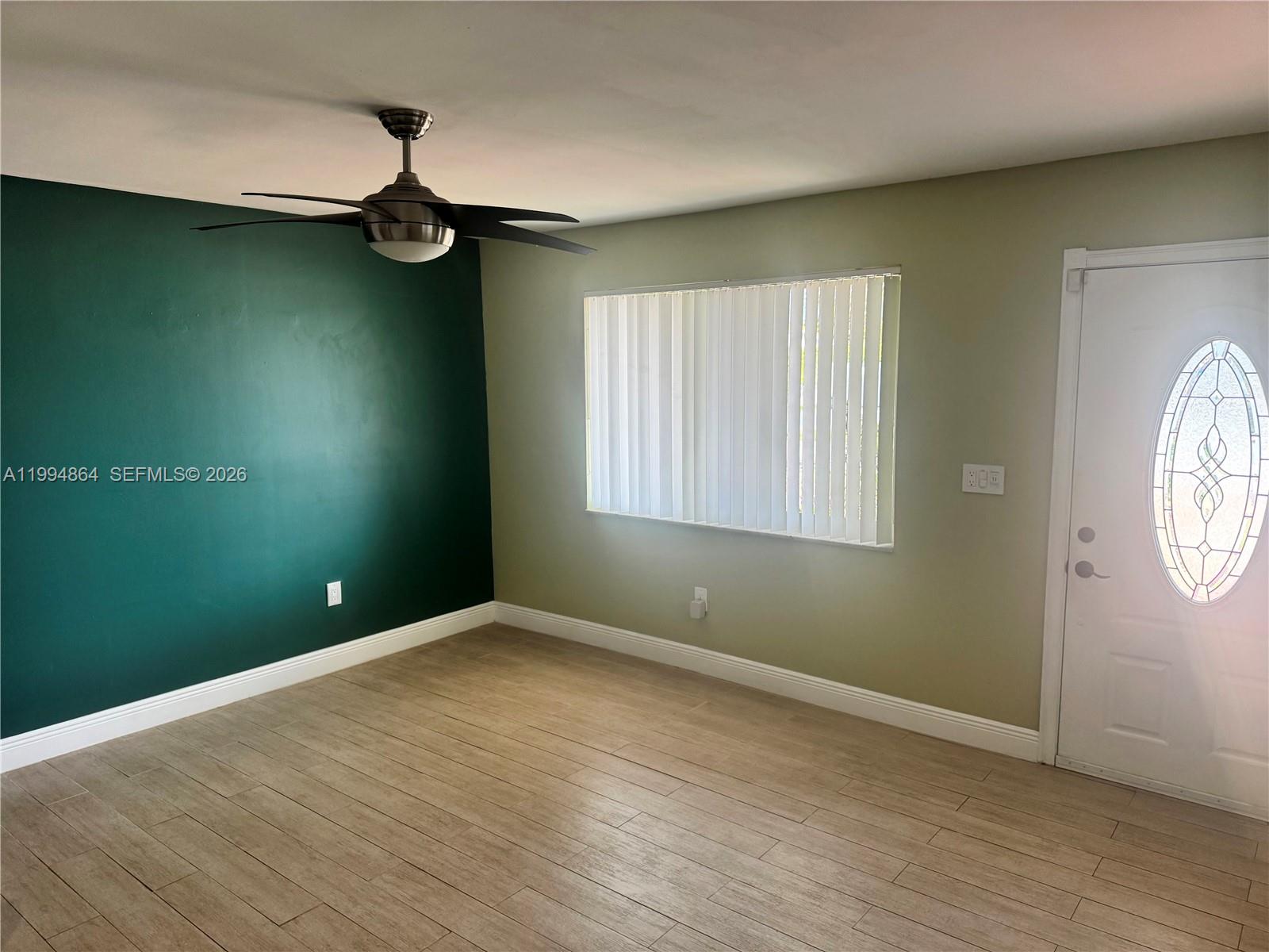 SNAPPER CREEK ESTATES SEC - Residential