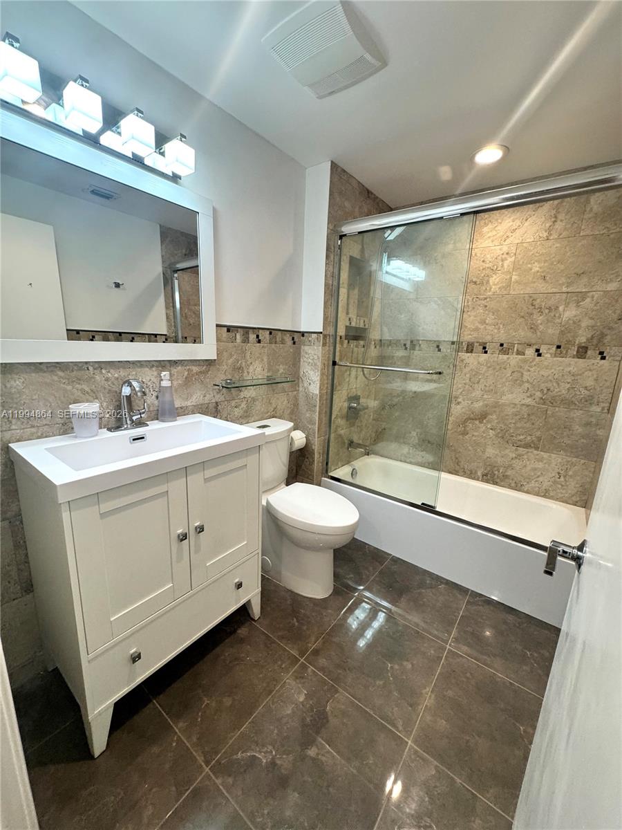 SNAPPER CREEK ESTATES SEC - Residential