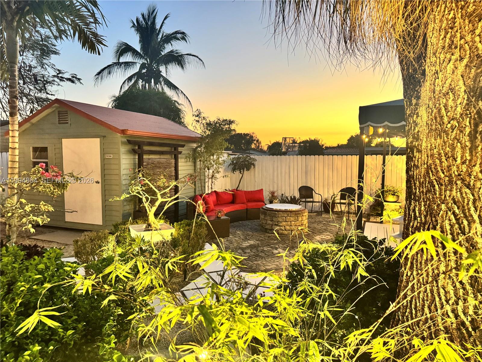 SNAPPER CREEK ESTATES SEC - Residential