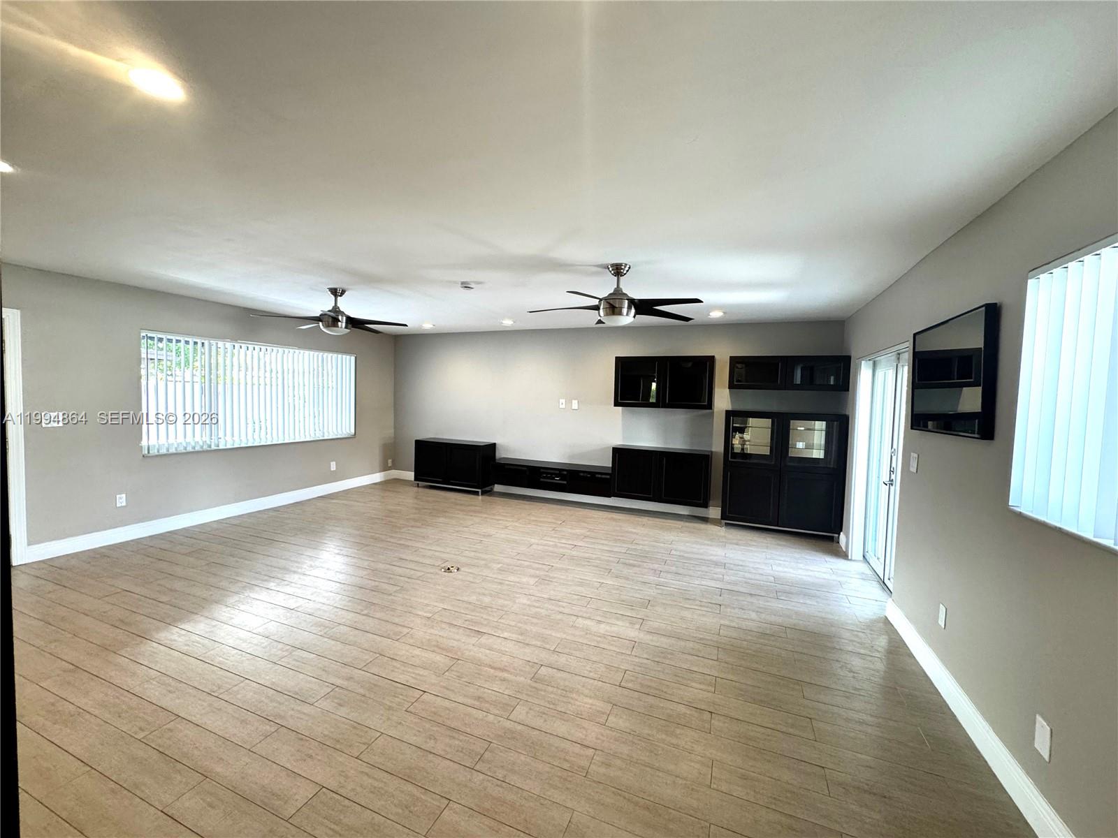 SNAPPER CREEK ESTATES SEC - Residential