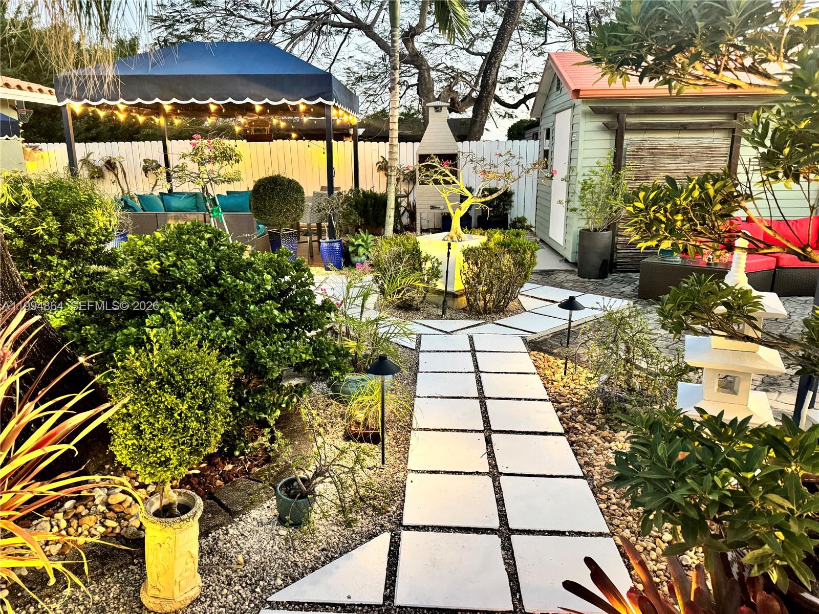 SNAPPER CREEK ESTATES SEC - Residential