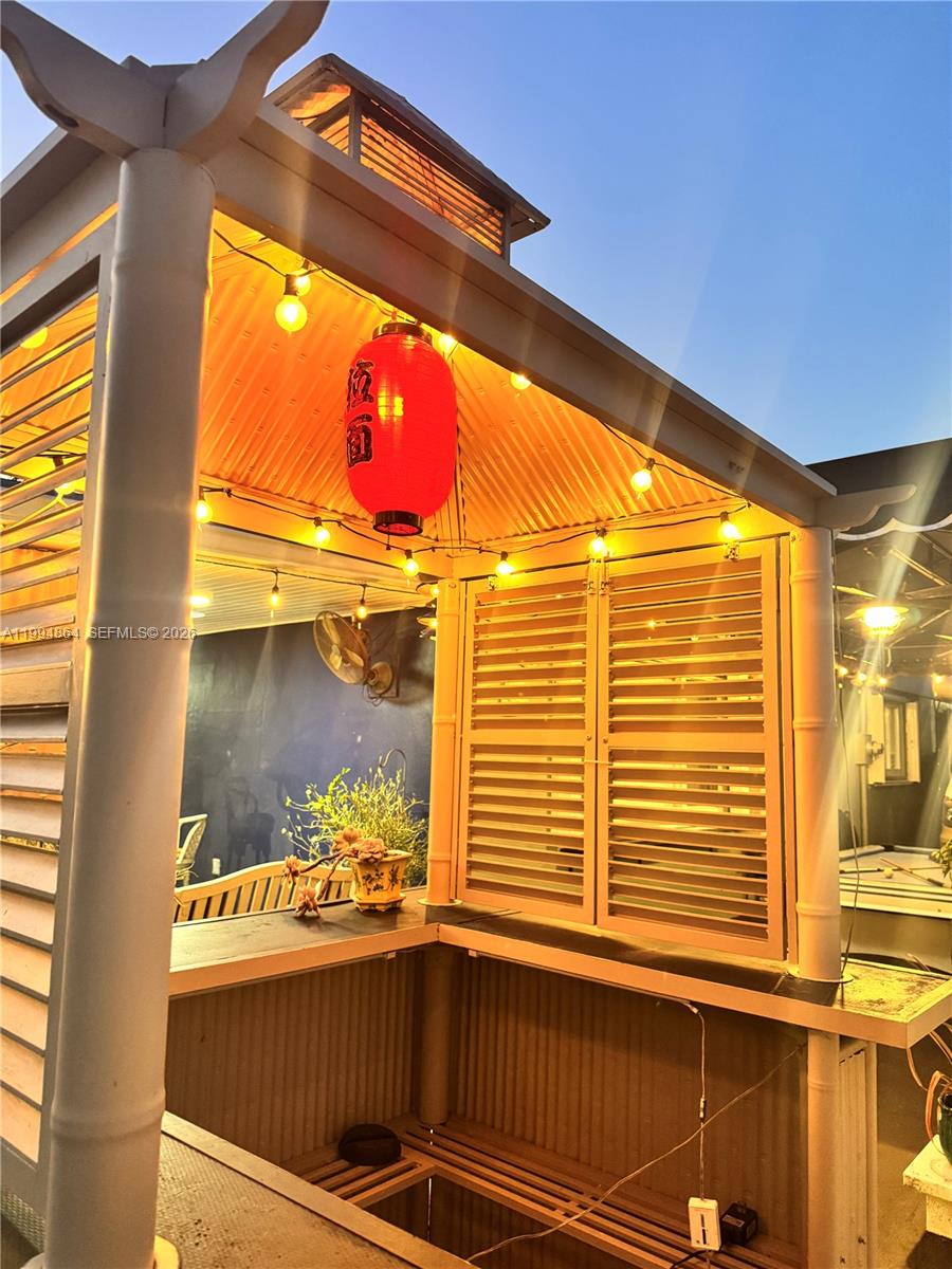 SNAPPER CREEK ESTATES SEC - Residential