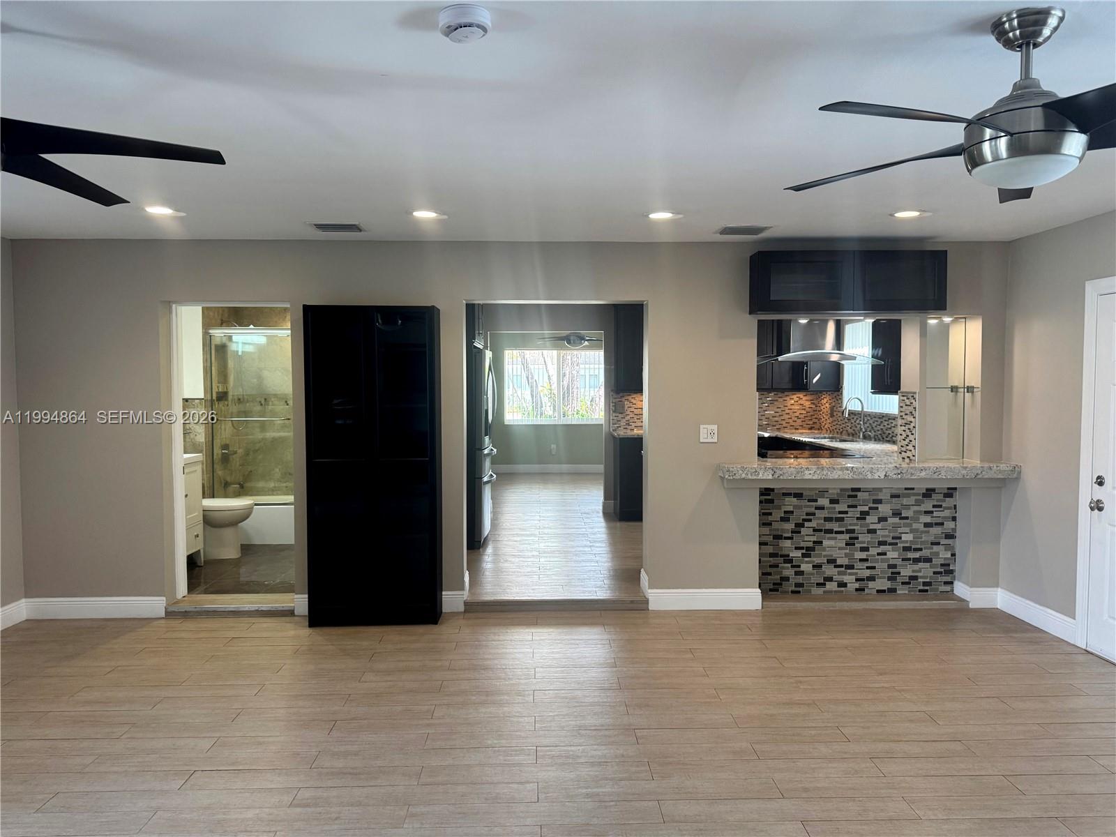 SNAPPER CREEK ESTATES SEC - Residential