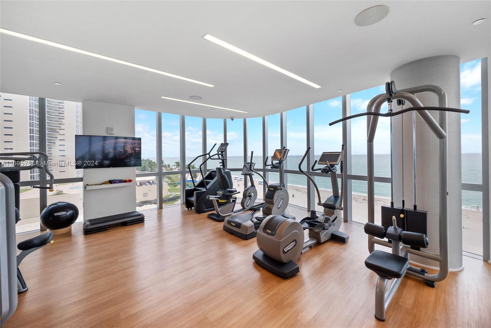 CHATEAU BEACH CONDO - Residential Lease