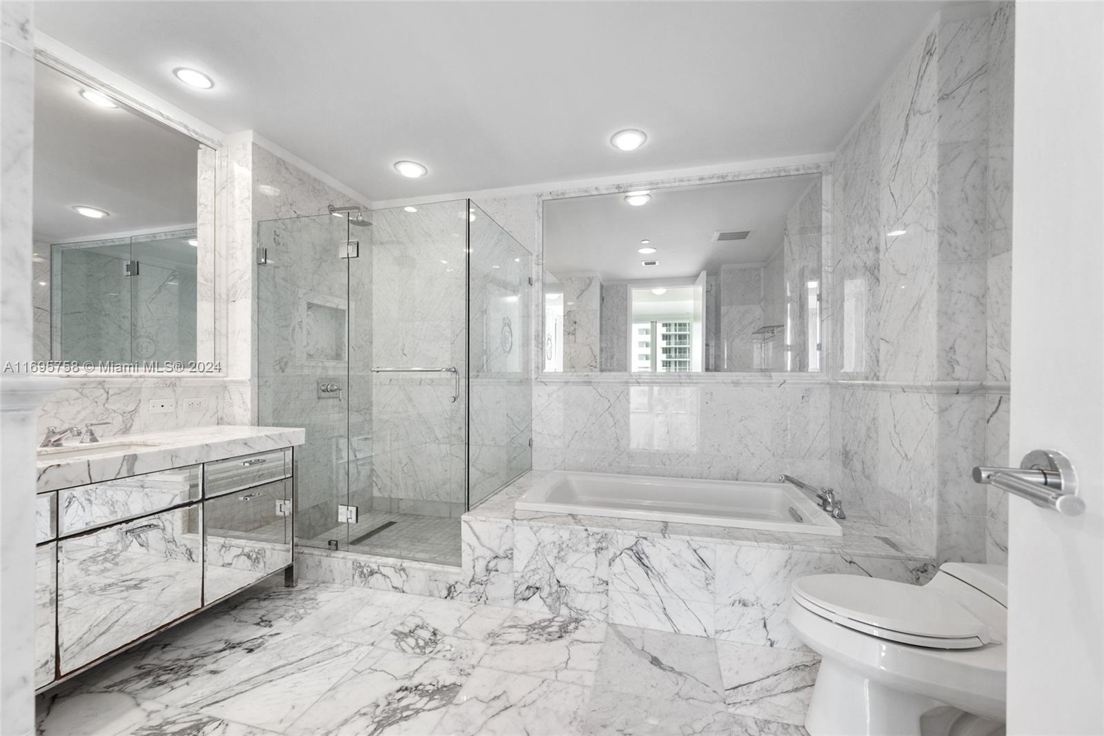 CHATEAU BEACH CONDO - Residential Lease