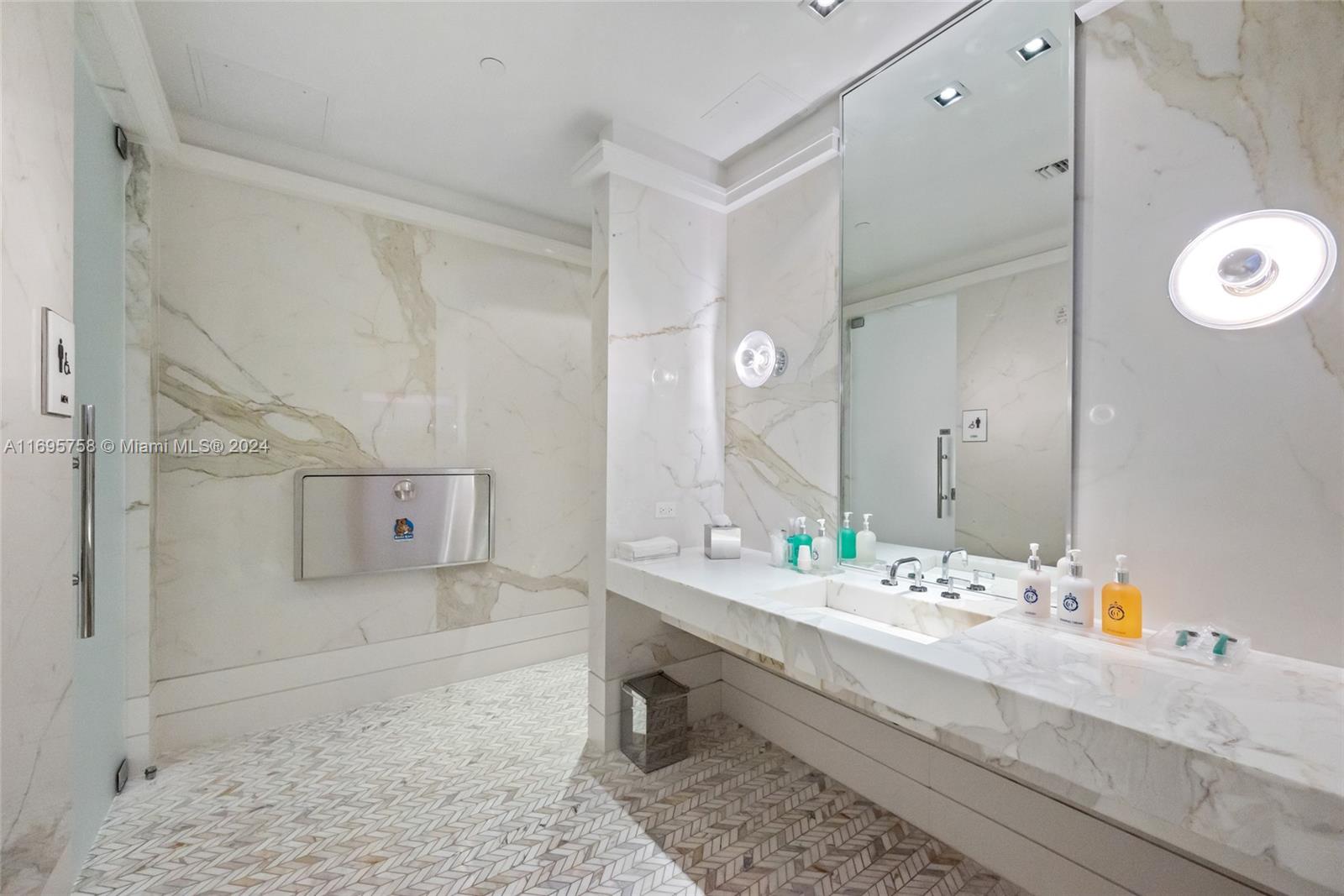 CHATEAU BEACH CONDO - Residential Lease