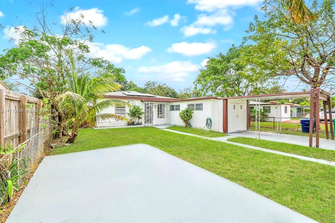 320 NW 117th St