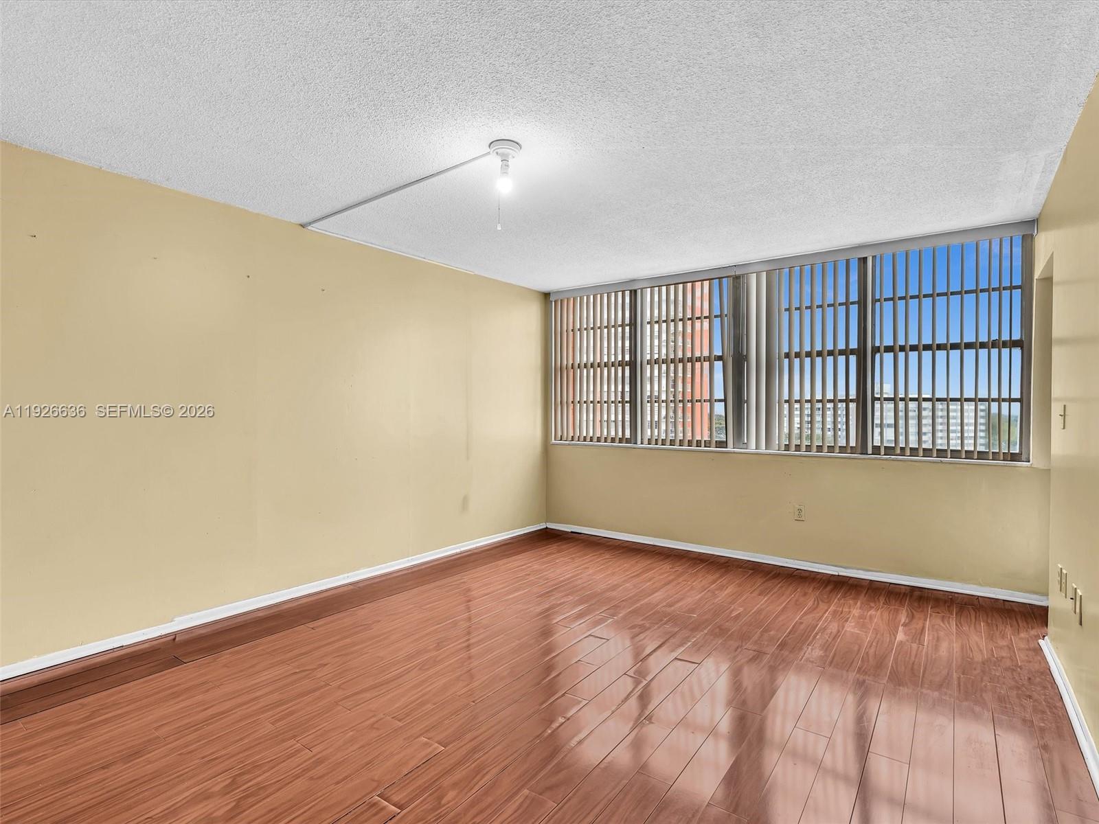 BUCKLEY TOWERS CONDO - EA - Residential