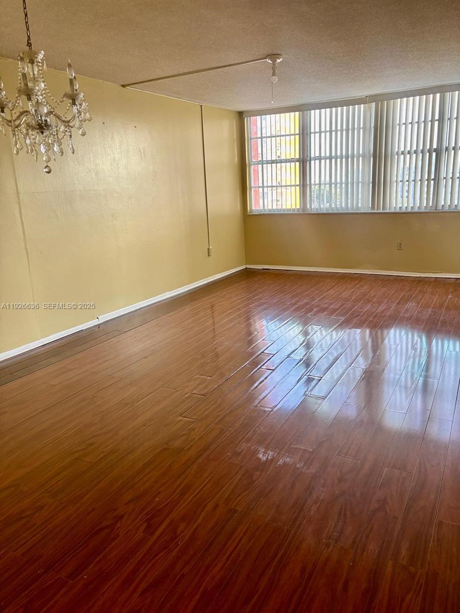 BUCKLEY TOWERS CONDO - EA - Residential