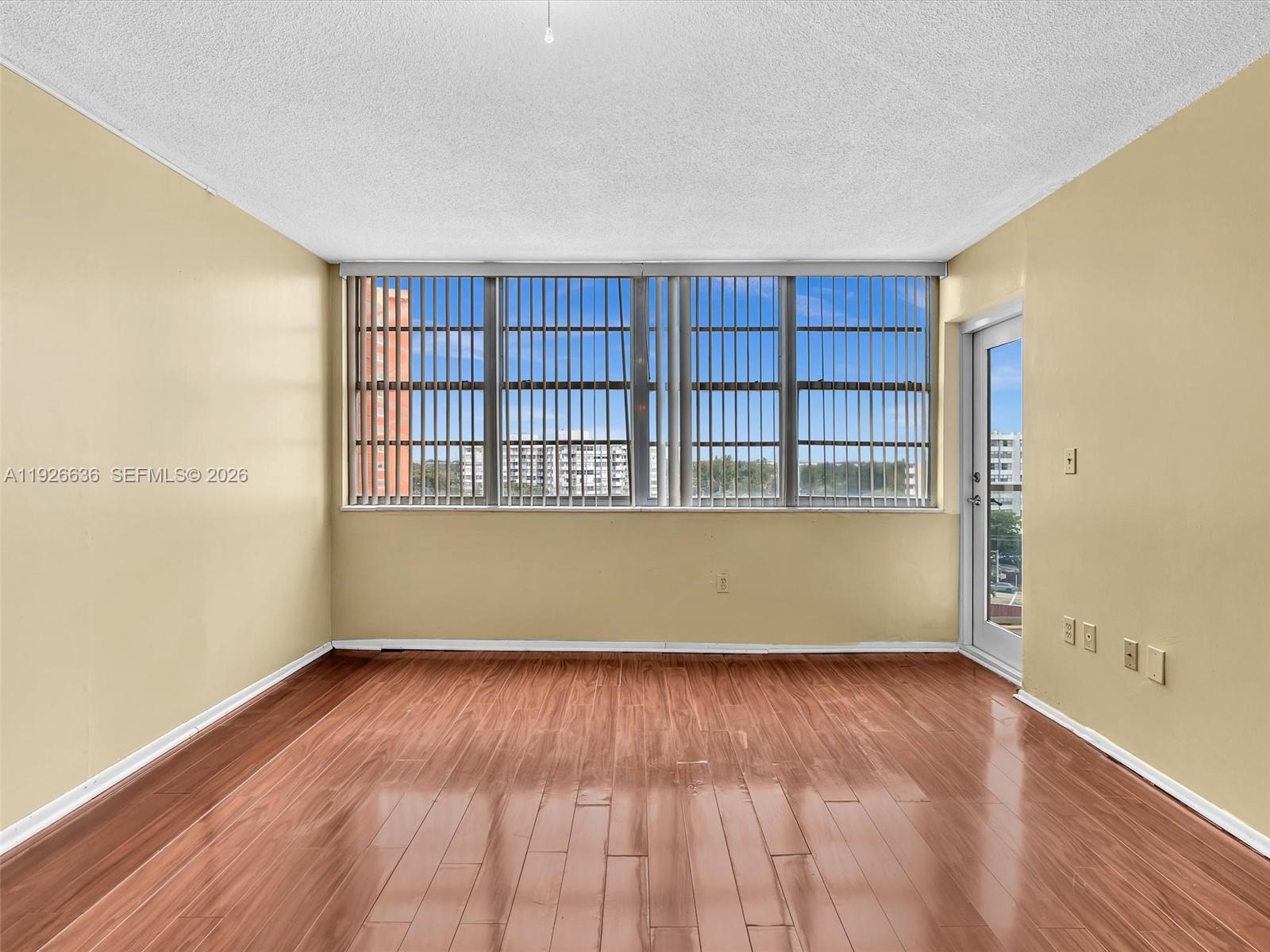 BUCKLEY TOWERS CONDO - EA - Residential