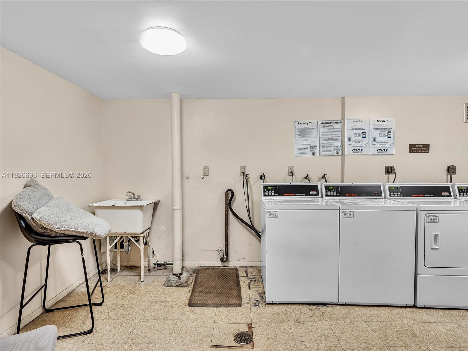 BUCKLEY TOWERS CONDO - EA - Residential